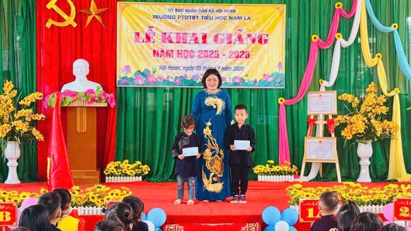 CÁC TRƯỜNG HỌC TRÊN ĐỊA BÀN XÃ HỘI HOAN TƯNG BỪNG NGÀY KHAI GIẢNG NĂM HỌC MỚI 2025 – 2026